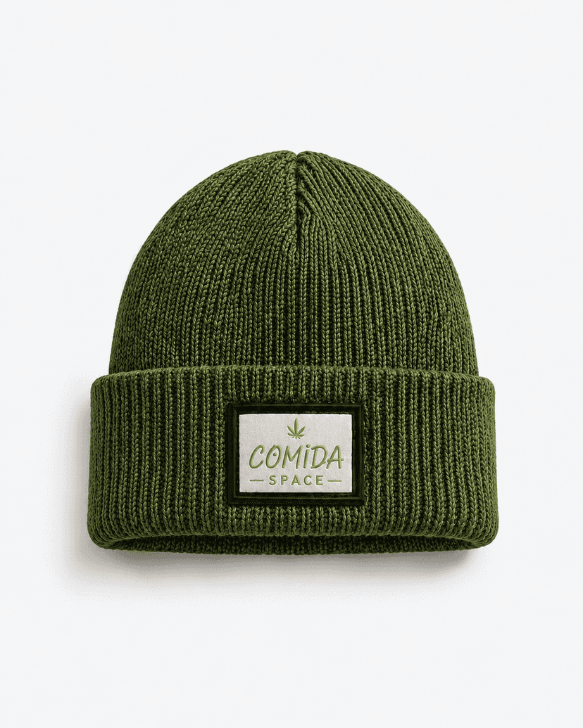 Gorro de Lã Acrílica com Etiqueta Bordada
