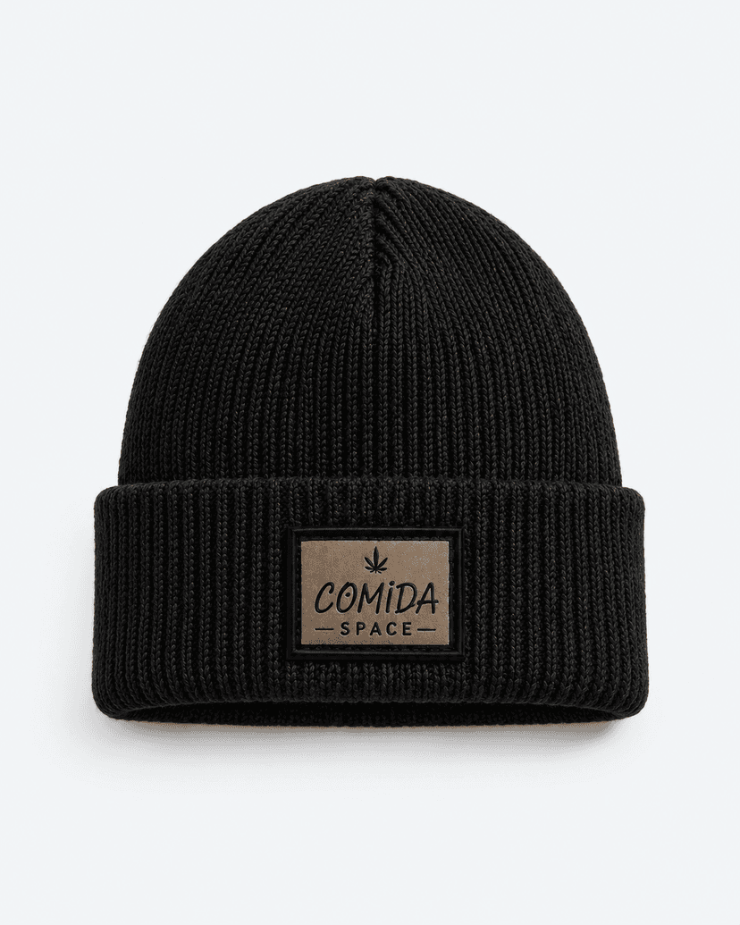 Gorro de Lã Acrílica com Etiqueta Bordada